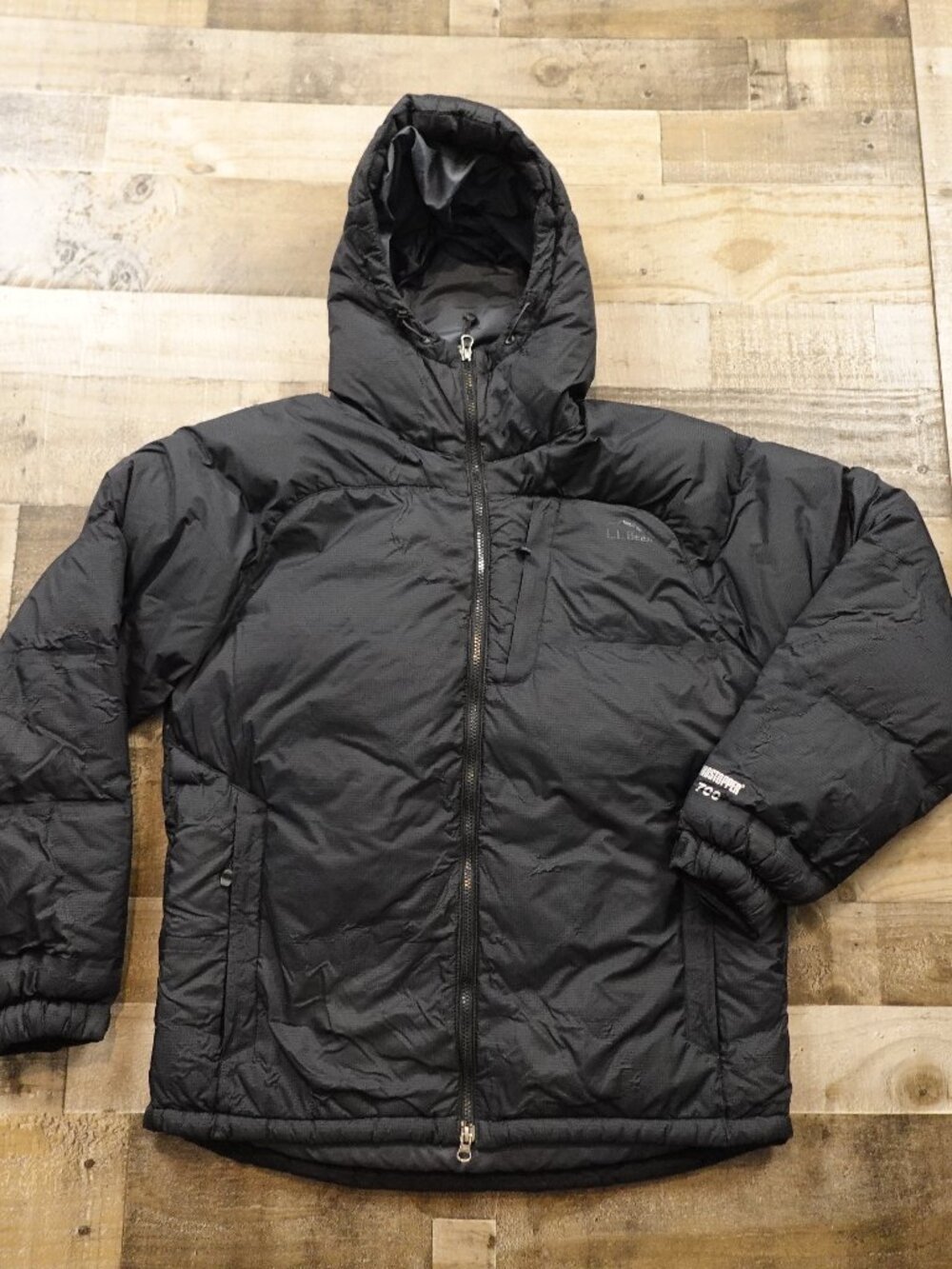 L.L.Bean Windstopper 700 Down Jacket Men's Large Black Hooded Outdoor FAIR